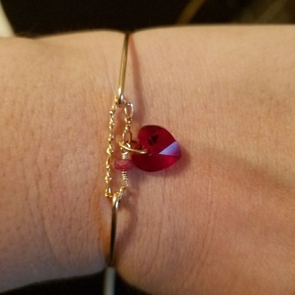 Gold Filled Bangle w/ CZ - Picture 8 of 8